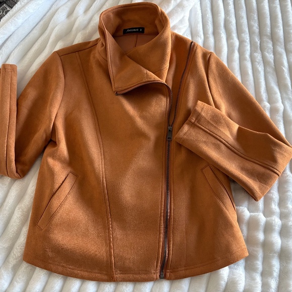 Jacket - Picture 1 of 1